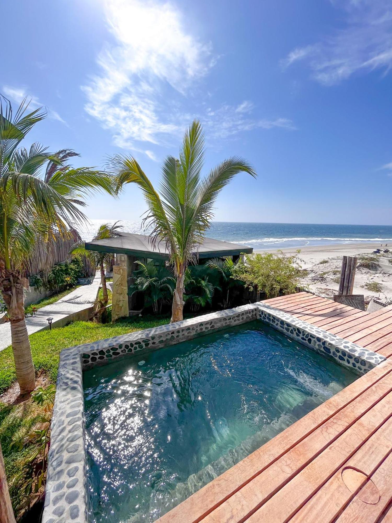 Diem Vichayito Beachfront Eco-Luxury Villa Exterior foto