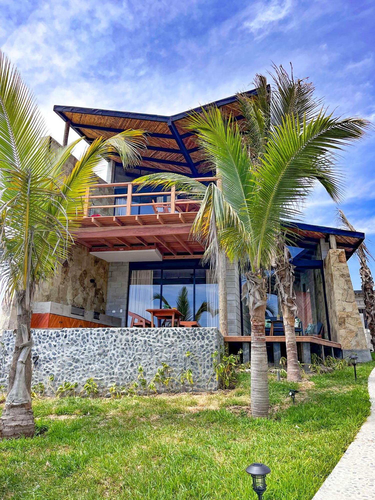 Diem Vichayito Beachfront Eco-Luxury Villa Exterior foto